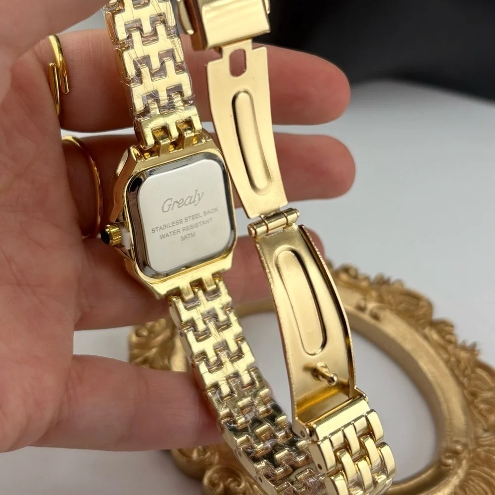 Panthère Gold Plated Stainless Steel Watch